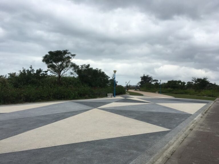 商港三路綠帶鋪面改造工程-新北市八里區