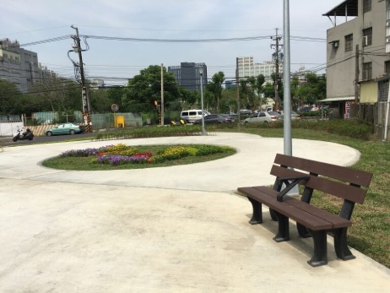 新北市土城區頂福段國有地綠美化工程